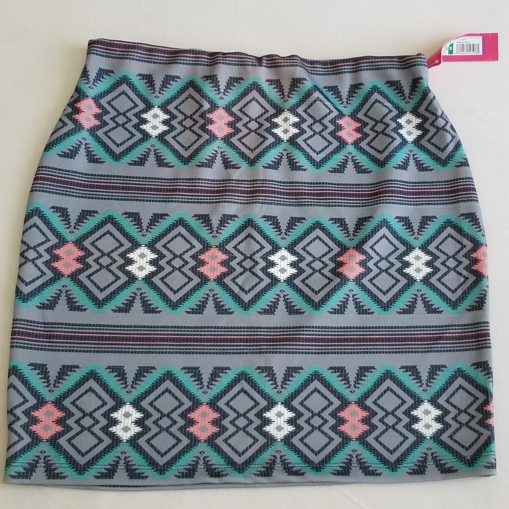 Xhilaration skirt tribal print